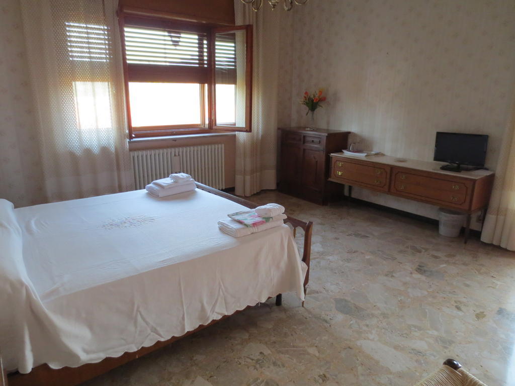 Casa Giordano Bed & Breakfast Mombello Monferrato Oda fotoğraf